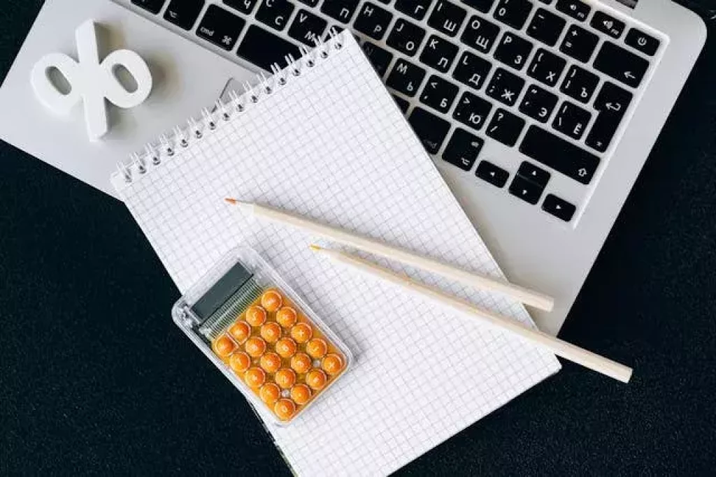 Minek mennyit ér a 3 százalékos hitel? — így számolt a GKI